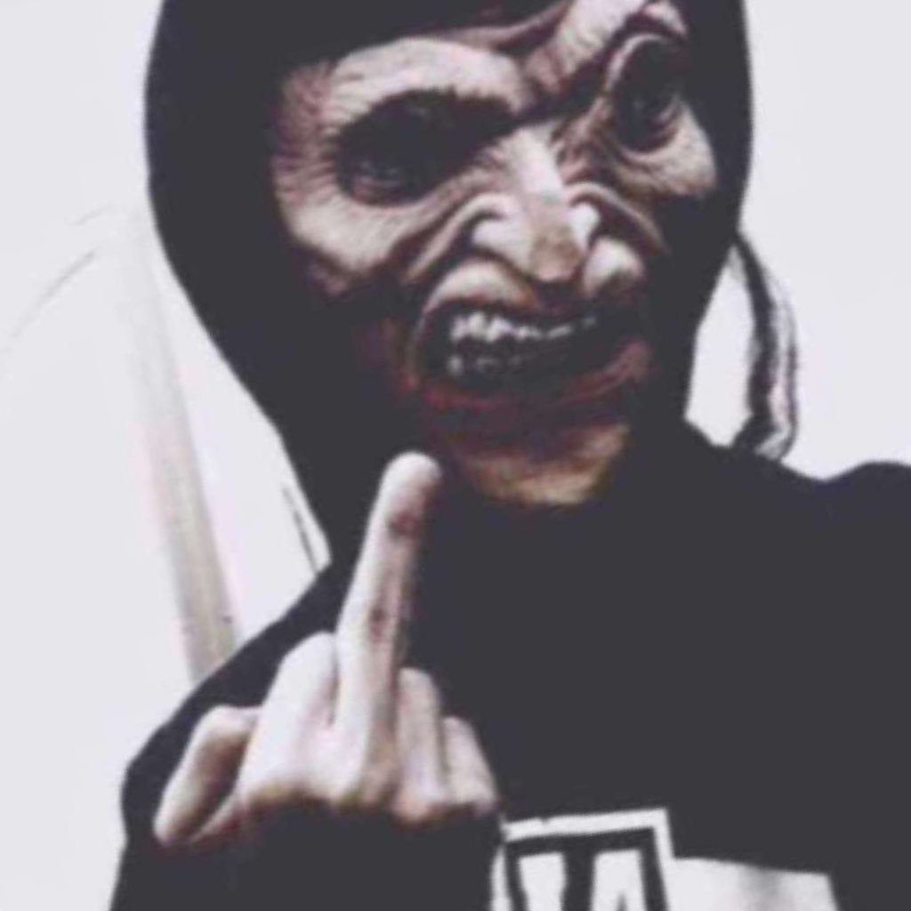 pk0EYKRgwHf9U27's profile picture. انا زاحف و اخوي برمائي و أشكرك ع هيك 😹😹✊🏼.