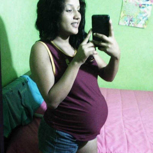 AlfaroCatheri1's profile picture. Te siento y lo compruebo, la vida va primero y doy gracias a Dios que está en el cielo. ♡
Mama de Ian tomas 🐣