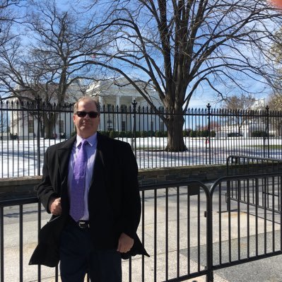 JamesAHeinz1's profile picture. My political party is #commonsense #GOD #Married.  #IndependentVoter #HealthcareCEO