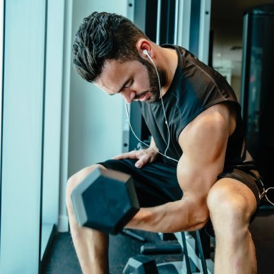 PUMPINGIRON69's profile picture. You can’t gun control these 💪🏻