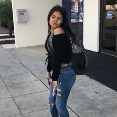 kaarmeennnn's profile picture. back up acct 👣 main ; radkarmen 💋