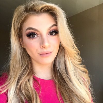 LrgMargeSentYa's profile picture. NY Makeup Artist/Hair Stylist extraordinaire and Fun person https://t.co/hOLPDcl9Rs