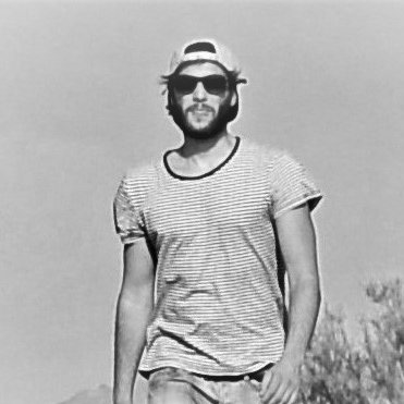 FabMassimo's profile picture. Producer, Pianist, Med Student