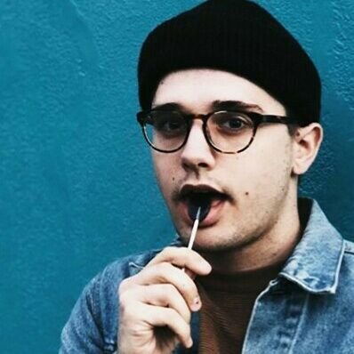 reforming criminal | rat dad | actual dad to @DarkestRobin | @MoreThanAClone is my light. | (general tw) #Piper
