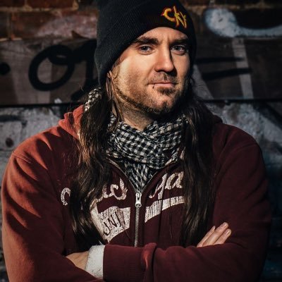 XPR dude, @TotalRocking DJ, @PopestarsUK 👻 #NamelessGhoul, 💛=🍕🍹 🐈 & cheesecake!