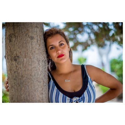 camisapia's profile picture. Productora de televisión.