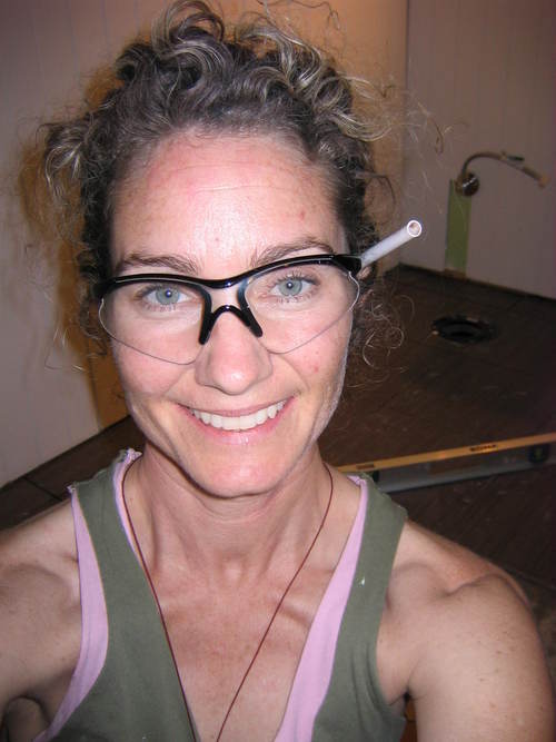 Making INSULATION Sexy, granite counter top already is! Level 3 carpenter
Buy 🇨🇦
Habitat WomenBuild Ambassador/speaker
#CHERtip 
@GreenCowGirl