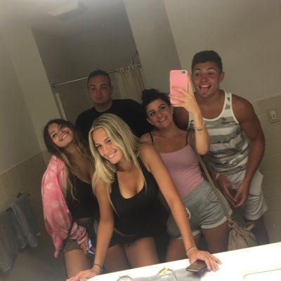 FancyFive5's profile picture. 