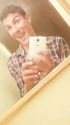 Nahuelsalaberr1's profile picture. //vida loca//)