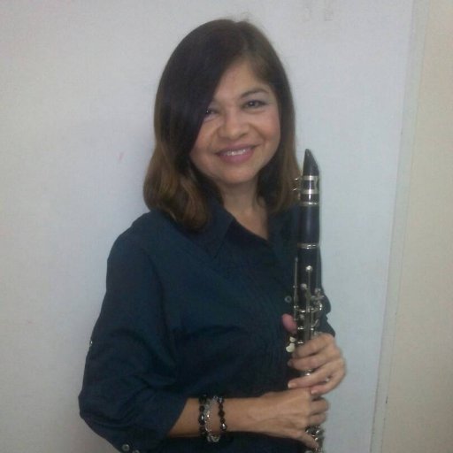 Madre, esposa, clarinetista, la vida la hace uno, antes o ahora, causas y consecuencias