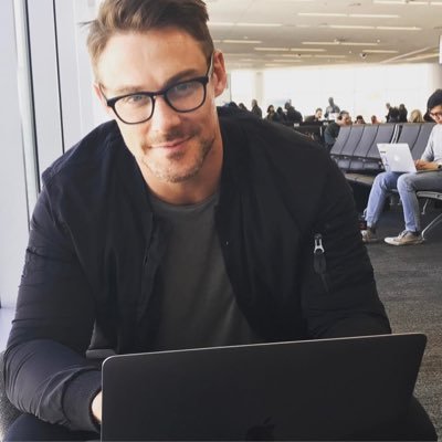 JullietMarc's profile picture. Gouvernement Francais