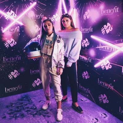 •Nueva cuenta dedicada a Calle y Poché👭
•Amamos a las bebés🌈
•Las apoyaremos ante cualquier situación❤