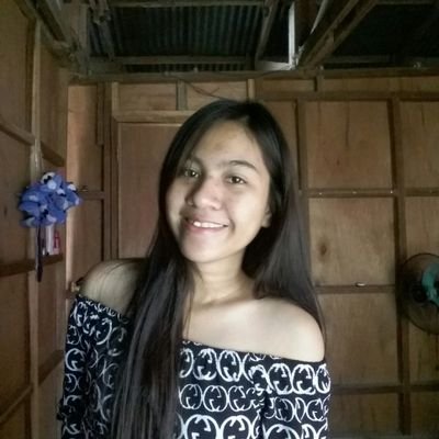 _Mariel30_'s profile picture. _Beautiful things don't ask for attention_