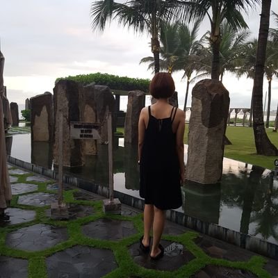 putribinti's profile picture. 