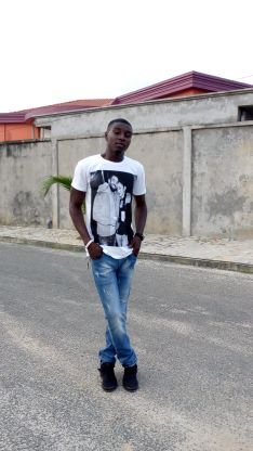 bebestbz1's profile picture. 