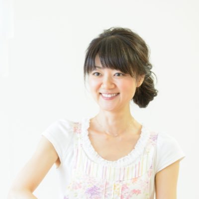 お菓子教室主宰 ナレーター 鈴木貴子 アカミ Takako Twitter