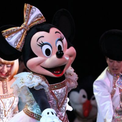 Ariel__lovee's profile picture. 01line17歳 / 共通年パ / 女子高校生 / ミニー 🎀 / アリエル🧜🏻‍♀️ / シェリーメイ 🐻 / マーメイドラグーン / ダンサーさん /