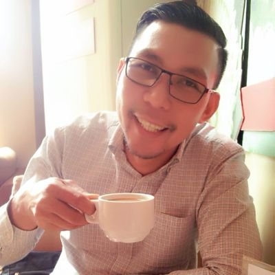 enjoy life to the fullest.......... and the coffeelover around downtown ☕☕😊. instagram juanmolinaaldanese
