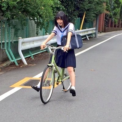 🍃圧⋆*倒⋆*的⋆*平・手・友・梨・奈🍃 高校生(17)♂の欅坂46オタです!!てち激推しの箱推しでいきます!!▤ ▥ ▦ ▧ ▤ 欅ファン、てち推しと繋がりたい✨✨世界には愛しかないんだーーー!!!◢͟│⁴⁶▤ ▥ ▦ ▧ ▤ │#欅坂46│#平手友梨奈│🙇🏼無言フォローすいません。