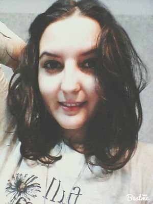 alsiabas's profile picture. Neolaureata in Public Management, #poliglotta praticante e di ogni forma d'#arte amante.