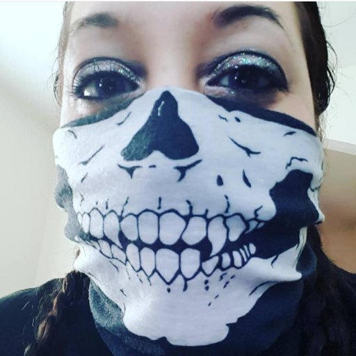 Gamermom! I really enjoy playing video games. I'm not all hardcore I just play for fun xD follow my https://t.co/vQc4Qyszvj and tiktok @xtacticalxbar