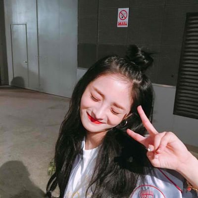 [RP/ENG, 한] She's the girl who never sleeps without her teddy bear. PRISTIN's Main Dancer also Visual, 周洁琼 or 주결경. 1998© Affiliated with HIgh. { ShangrilaRP }