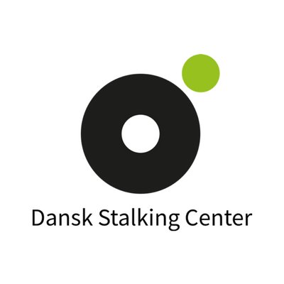 Dansk Stalking Center hjælper alle personer berørte af stalking. Vi forebygger stalking med viden, oplysning og dialog. Ingen skal leve med stalking.
