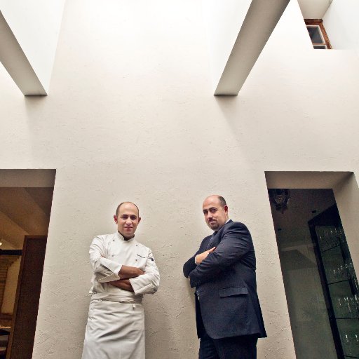 Restaurante Familiar en Daroca de Rioja. Cocina excelente, trato impecable y una bodega de lujo que avalan una Estrella Michelin