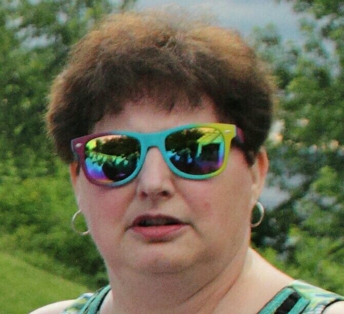 LynnLevesque3's profile picture. 