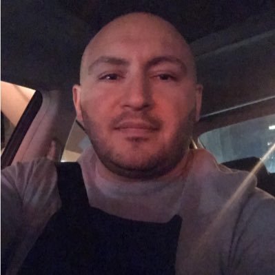 vahe5505's profile picture. ISLANDERS