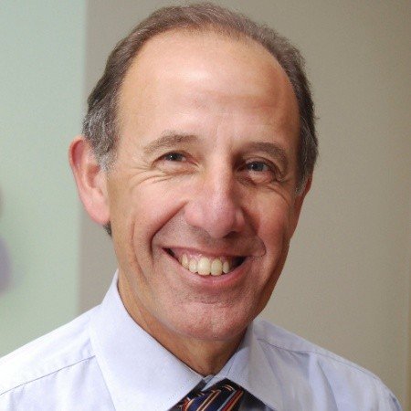 Universidad del Salvador Decano Facultad Ciencias Económicas y Empresariales
Lee Hecht Harrison Strategic Advisor