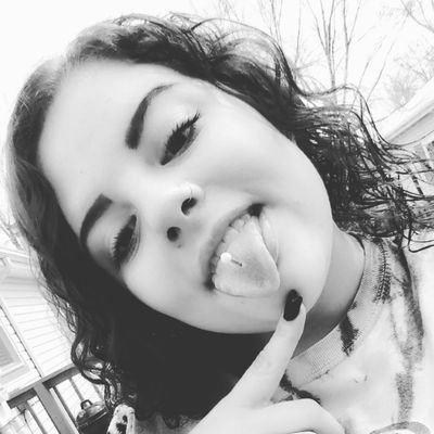 19 years old!
Bi.🌈
Momma of 1.😍
Marley Jane Johns. 08/27/15❤