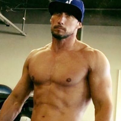 mikenim's profile picture. Personal Trainer, Philosopher....Boom!                    Snapchat - mikeynim                                                  Instagram - nimmme