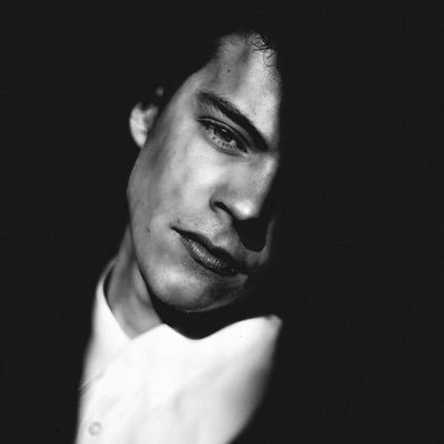 harrycherriess's profile picture. Don’t be scared to be a bitch 💋