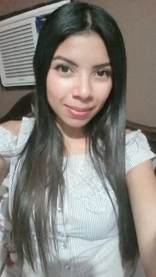 Yosbrg's profile picture. Estudiante de Ingeniería en Informática/ Seguidora de Jesucristo