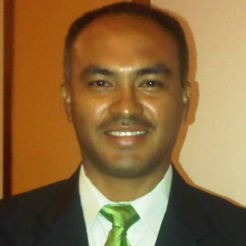 Ingeniero Civil de la Universidad de Los Andes - Venezuela. Amante de la libertad, anti-comunista y anti-socialista.