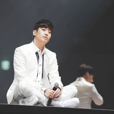 DANA_0324's profile picture. 신화 / 신화창조                                                                                                 
단=뎅구