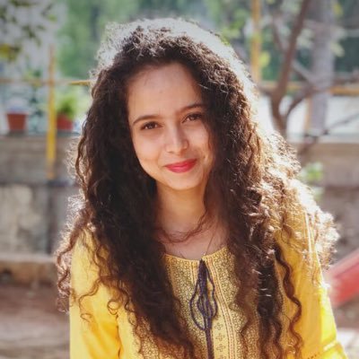 Journalist. Thinker. Listener.
Foodie. Animal Lover | Associate Editor @CNBCTV18News