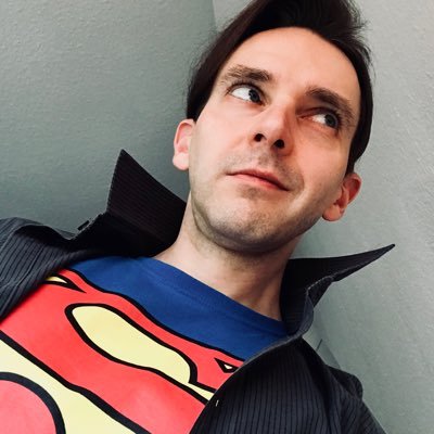 In erster Linie Ehemann und Vater, begeisterter Videospieler und Comicleser, Webentwickler (überwiegend Typo3) bei agentur etcetera (https://t.co/VSEs9Bm0vk)