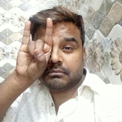 Dilnawa41631666's profile picture. Owner at Salon