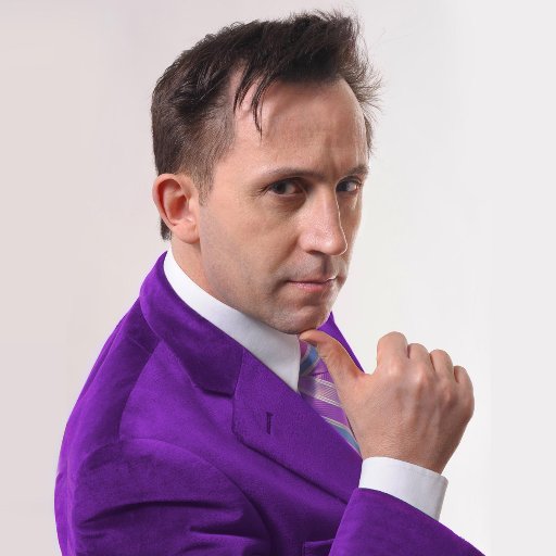 Mago, Ilusionista y Comediante Argentino/Español - Shows para Empresas y Fiestas Privadas. En las Redes: @GandalfShows - WhatsApp / Argentina +54 9 11 4421 3990