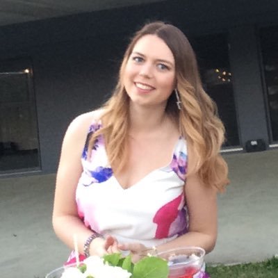 alycey16's profile picture. 