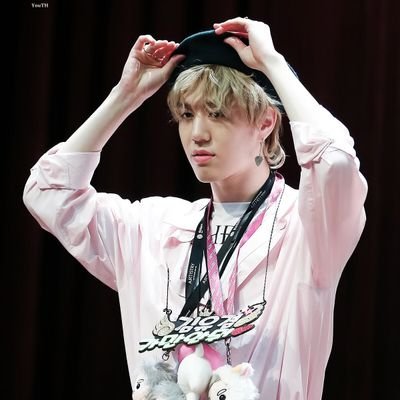 ❤❤IGOT7💚GOT7❤❤️
ปกติเป็นคนไร้สติ
*บุคคลผู้หลงใหลหลงรักในGOT7*
อยากป้อนนมป้อนข้าวให้น้องยูค
***🤣🤣🤣****