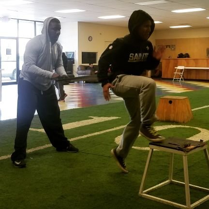 06 ULL Physical Science grad Experience trainer w/ indoor turf facility, weight training, etc. to help reach fitness goals 
 https://t.co/IdYSccNYKZ