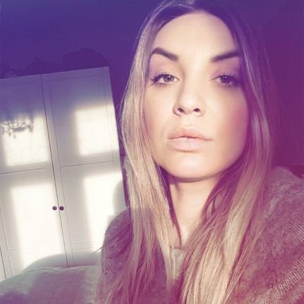 xomartink's profile picture. Book enthusiast & foodie with an afinity for adventure. 
Events are my great love.
I believe in magic.