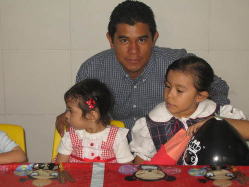 DEHUIS_'s profile picture. Me gusta estar con mi familia, Deportes: Moticiclista, Natación y caminar, me gusta disfrutar de las vacaciones manejando y en compañia de mi familia.