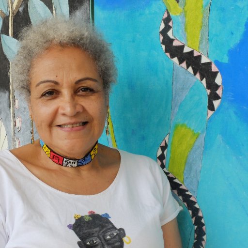 Mujer negra chocoana, historiadora, defensora de Derechos Humanos, amante de la literatura, la música y la selección Colombia