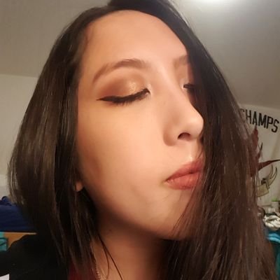 MessageToL's profile picture. Music Fangirl. Radio host. 
MessageToL: insta, tumblr, Spotify, fb