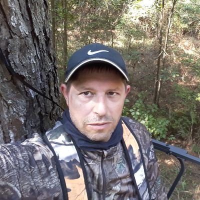 Just sitting in my tree stand...or wishing I was :)
Gaming/racing/hobby/acct