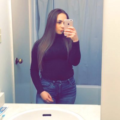 SaraTemraz's profile picture. 